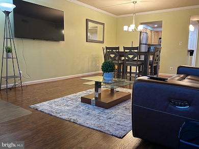 7640 Tremayne Place unit 112, McLean, VA 22102 - photo 3