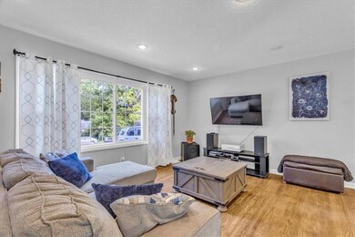 6439 Melrose Ln, Shawnee, KS 66203 - photo 2