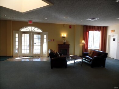 1302 Village Dr, Stroudsburg, PA 18360 - photo 5