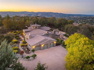 2438 Battering Rock Rd, Templeton, CA 93465 - photo 4