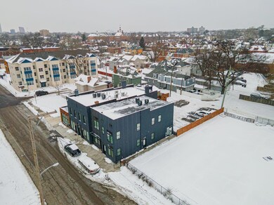 1258 Oak St, Columbus, OH 43205 - photo 4