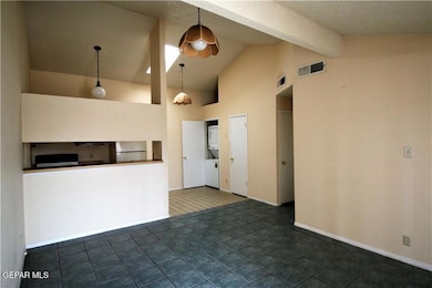 10008 Caribou Dr unit A, El Paso, TX 79924 - photo 2