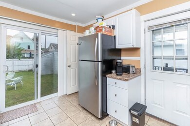 67 Armstrong St, West Springfield, MA 01089 - photo 5