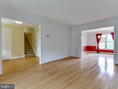 4608 Deming Ave, Alexandria, VA 22312 - photo 3