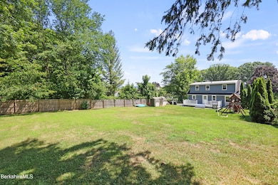 198 Allengate Ave, Pittsfield, MA 01201 - photo 7