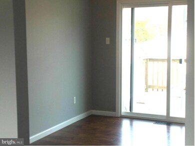 4402 Hallfield Manor Dr, Nottingham, MD 21236 - photo 4