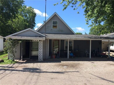 599 Yandes St, Franklin, IN 46131 - photo 2