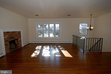 8006 Clifton St, Manassas, VA 20109 - photo 7