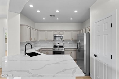 43336 N Heavenly Way unit 57, Anthem, AZ 85086 - photo 7