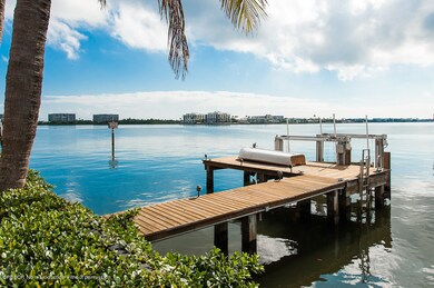 Dock