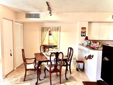 127 Yacht Club Way unit 109, Hypoluxo, FL 33462 - photo 6