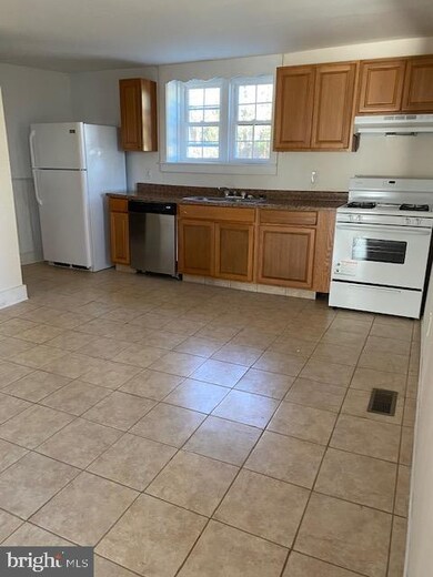 4564 Durham Rd, Doylestown, PA 18902 - photo 3