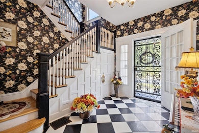 437 E Beardsley Ave, Elkhart, IN 46514 - photo 5