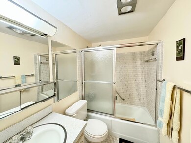 3040 Lake Osborne Dr unit 108, Lake Worth Beach, FL 33461 - photo 7