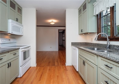 12 Overlook Rd, Narragansett, RI 02882 - photo 6