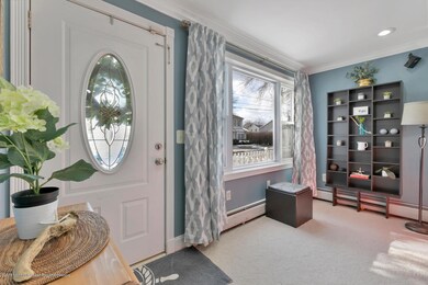 218 Bray Ave North Middletown-large-002-