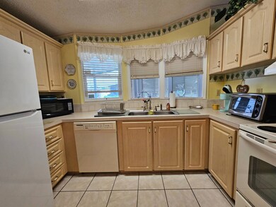 9531 Cedar Tree Ln unit 173, Lakeland, FL 33809 - photo 4