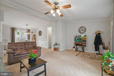 263 W 8th St, Red Hill, PA 18076 - photo 4