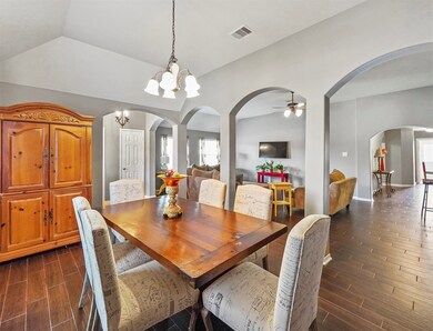 3805 Parry Field Ct, Pearland, TX 77584 - photo 4