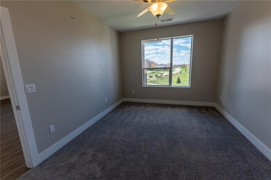 Aventura unit 308, West Des Moines, IA 50266 - photo 4