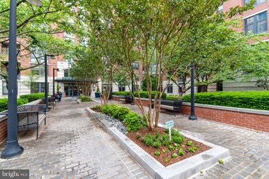 Clarendon 1021 unit 210, Arlington, VA 22201 - photo 4