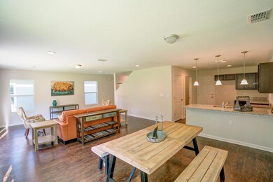 8351 Thor St, Jacksonville, FL 32216 - photo 5