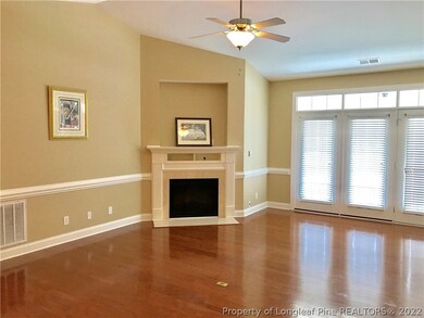 1830 Jennifer Ln unit 201, Fayetteville, NC 28314 - photo 4