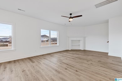 7047 Valley Bridge Rd, Hueytown, AL 35023 - photo 5