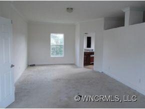 40 Song Sparrow Ln, Hendersonville, NC 28792 - photo 6