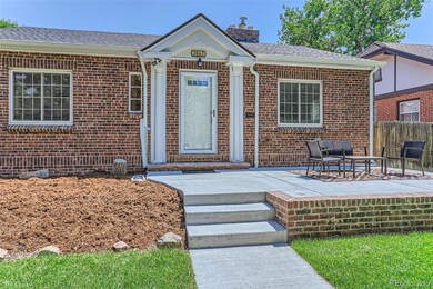 2862 Dexter St, Denver, CO 80207 - photo 3