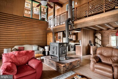 395 Three Mile Bank Ln, Edinburg, VA 22824 - photo 5