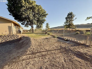 1317 SW Vita Ct, Pendleton, OR 97801 - photo 6