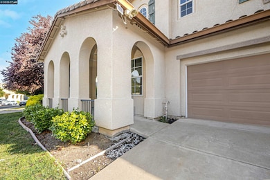 5700 Oakmont Dr, San Pablo, CA 94806 - photo 4