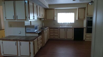 Kitchen With Lots of Cupboards