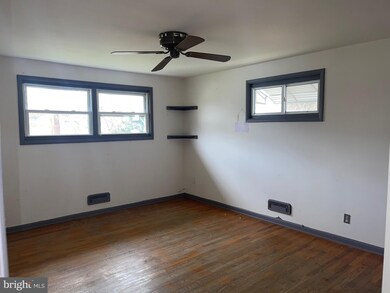 3329 Essex Rd, Gwynn Oak, MD 21207 - photo 4