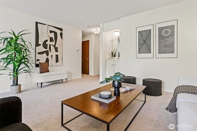 5630 200th St SW unit B119, Lynnwood, WA 98036 - photo 5