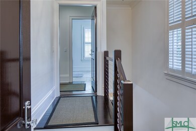 24 W Gordon Ln, Savannah, GA 31401 - photo 3