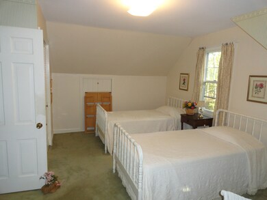 8 Tower Ln, Edgartown, MA 02539 - photo 3