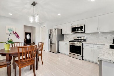 2141 Elmira Ave, Des Plaines, IL 60018 - photo 6