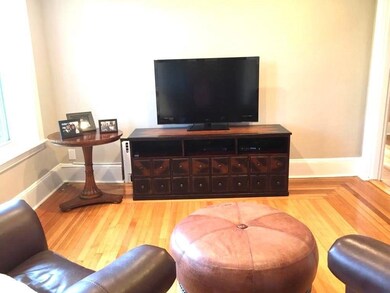 5 Verndale St unit 3, Brookline, MA 02446 - photo 4