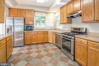 1205 Jewelweed Path, Pasadena, MD 21122 - photo 7