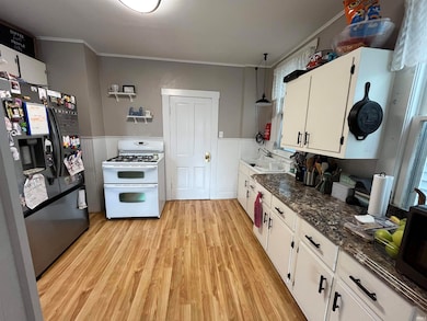 75 W 2nd St, Peru, IN 46970 - photo 4