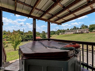 362 Rolling Meadows Dr - 2