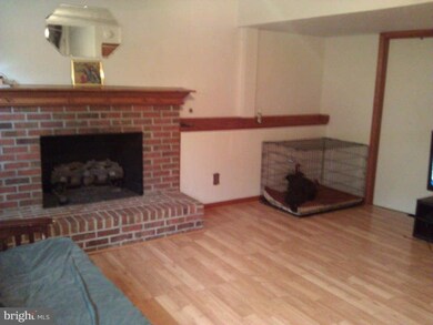 18065 Tebbs Ln, Dumfries, VA 22026 - photo 5