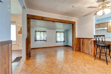 210 N Adams St, Wayland, IA 52654 - photo 5