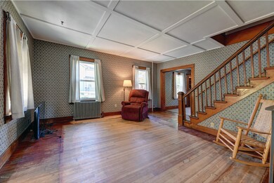 7-Living Room
