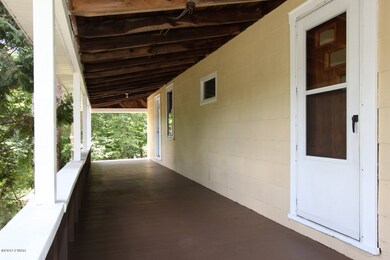 1096 Towpath Rd, Hawley, PA 18428 - photo 6