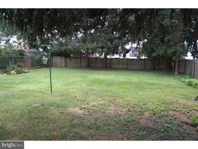 9 N Scott Ave, Glenolden, PA 19036 - photo 4