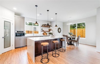 5041 Bricker St, Houston, TX 77033 - photo 5