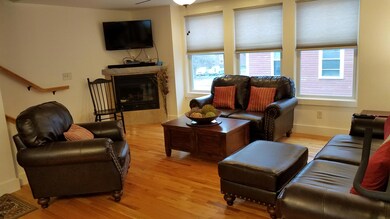 9 Perleys Ln unit 9, Hallowell, ME 04347 - photo 7